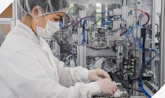 Cleanroom manufacturing